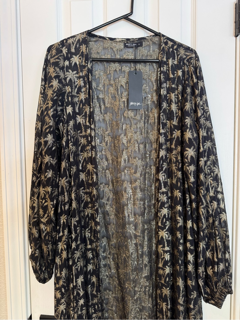 Nasty Gal Black and Gold Sheer Metallic Palm Duster - Picture 2 of 5